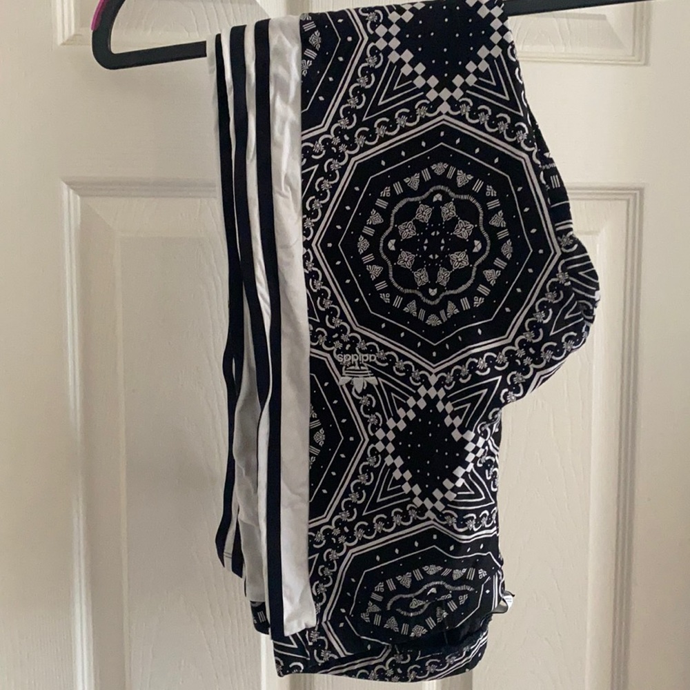 Adidas leggings size LARGE